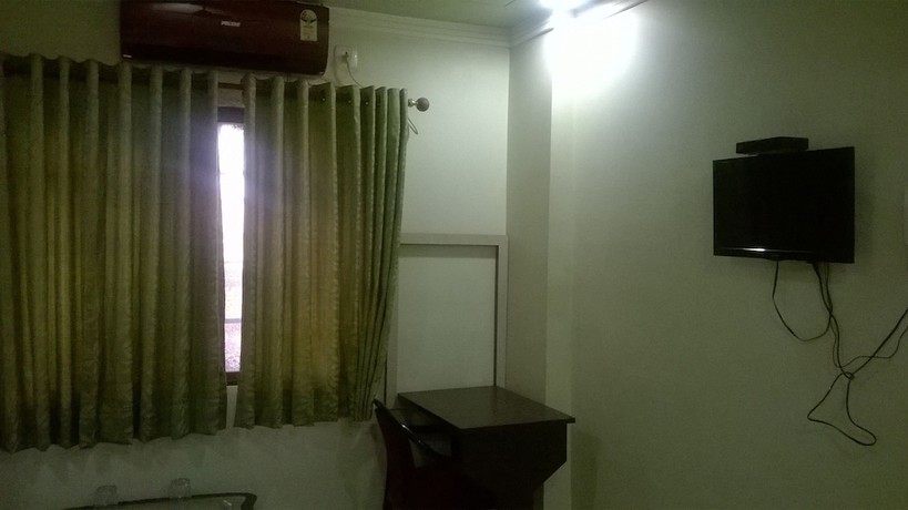Imagen de la habitación del Hotel Darbar International. Foto 16