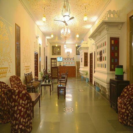 Imagen general del Hotel Darbargarh. Foto 5