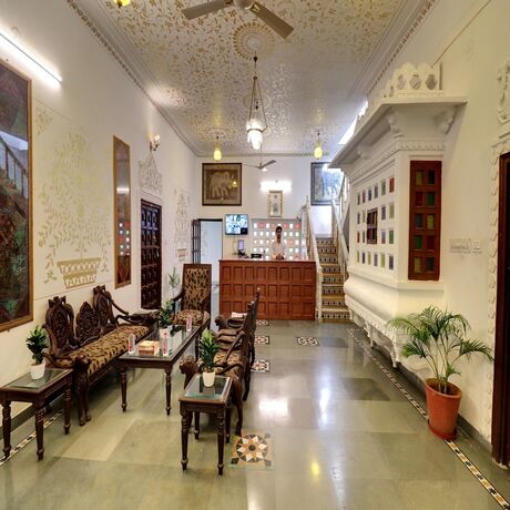 Imagen general del Hotel Darbargarh. Foto 6