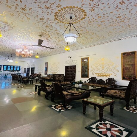 Imagen general del Hotel Darbargarh. Foto 10