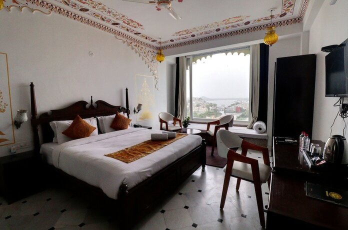 Imagen de la habitación del Hotel Darbargarh. Foto 16