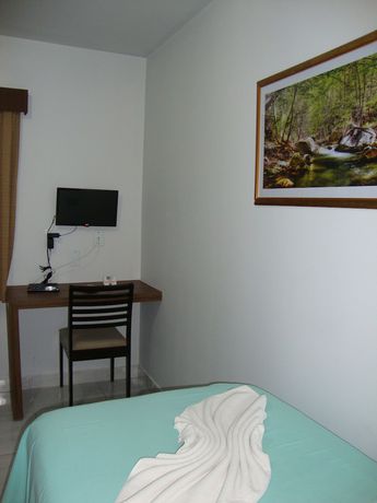 Imagen de la habitación del Hotel D\'arc. Foto 8