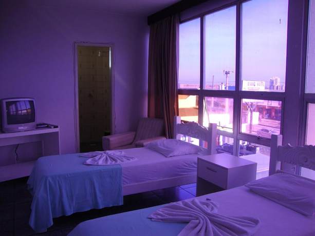 Imagen de la habitación del Hotel D\'arc. Foto 18