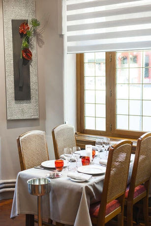 Imagen del bar/restaurante del Hotel Darcy Dijon Centre. Foto 4