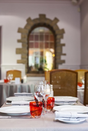 Imagen del bar/restaurante del Hotel Darcy Dijon Centre. Foto 5