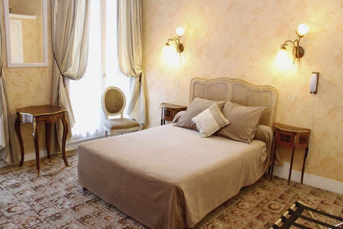 Imagen de la habitación del Hotel D'argenson. Foto 8