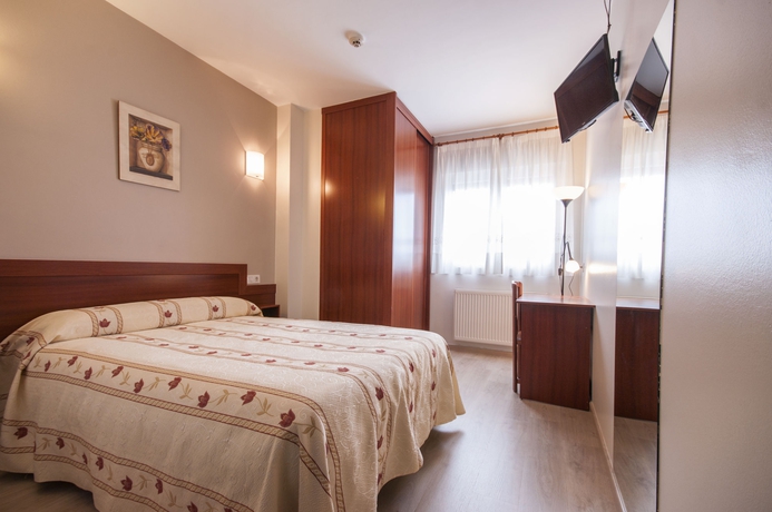 Imagen de la habitación del Hotel Darío, Lugo. Foto 1