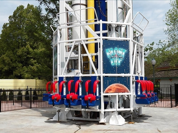 Imagen de los interiores del Hotel Darien Lake Lodge On The Lake. Foto 8