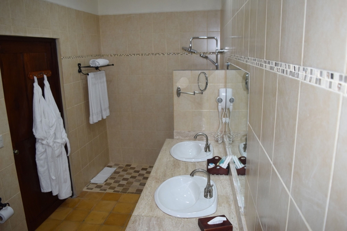 Imagen de la habitación del Hotel Dario, Granada. Foto 4