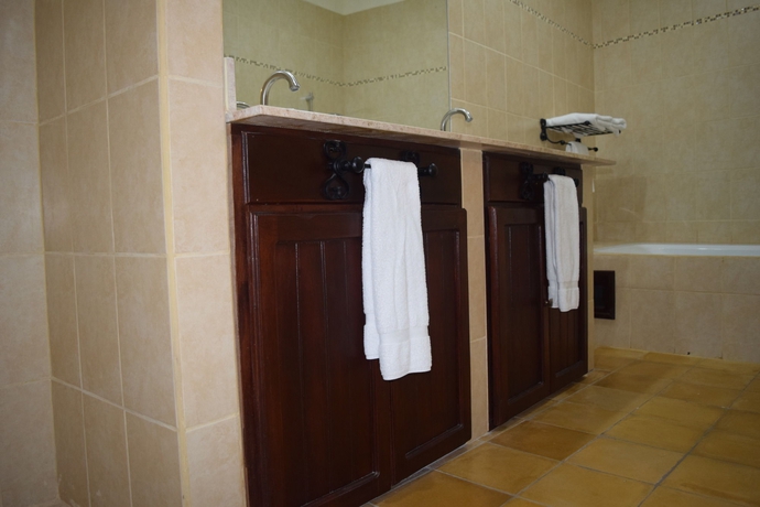 Imagen de la habitación del Hotel Dario, Granada. Foto 5