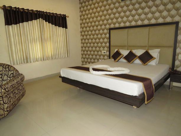 Imagen de la habitación del Hotel Dariyalal. Foto 11