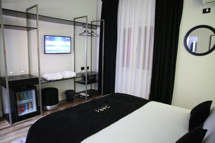 Imagen de la habitación del Hotel Dark Boutique. Foto 4