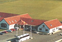 Imagen de los exteriores del Hotel Dark Island. Foto 6