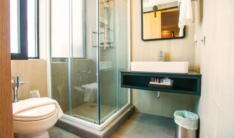 Imagen de la habitación del Hotel Darley Hotel Chiangmai. Foto 7