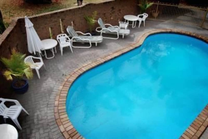 Imagen de la piscina del Hotel Darling Junction Motor Inn Wentworth. Foto 18