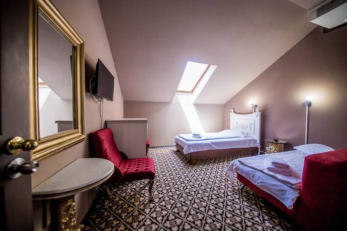 Imagen de la habitación del Hotel Darosy. Foto 5