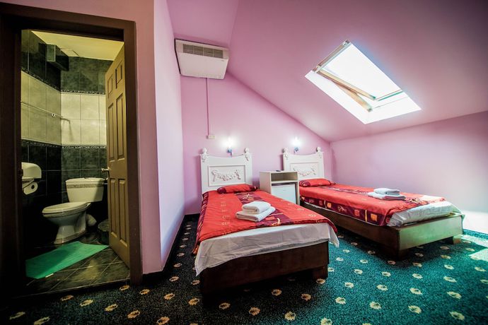 Imagen de la habitación del Hotel Darosy. Foto 14