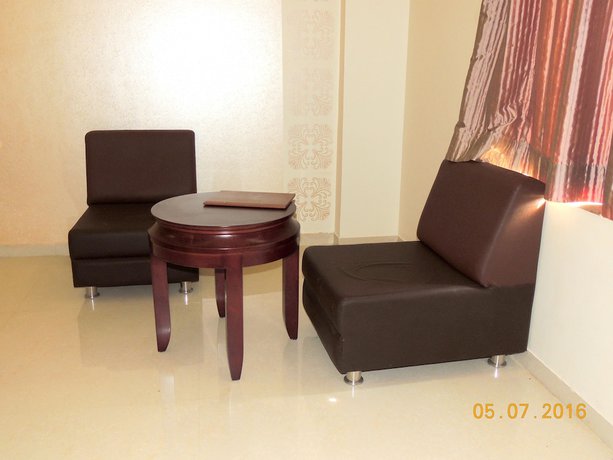 Imagen de la habitación del Hotel Darshan, Puranpura. Foto 6
