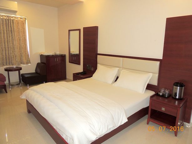 Imagen de la habitación del Hotel Darshan, Puranpura. Foto 8