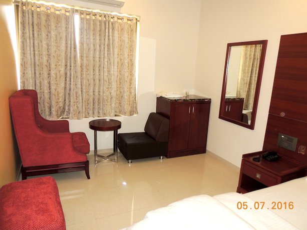Imagen de la habitación del Hotel Darshan, Puranpura. Foto 9