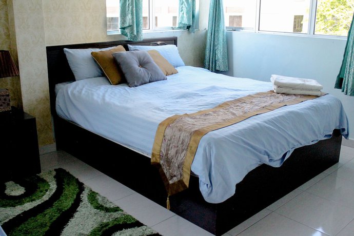 Imagen de la habitación del Hotel Darulaman Alor Setar. Foto 6