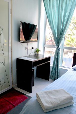 Imagen de la habitación del Hotel Darulaman Alor Setar. Foto 16