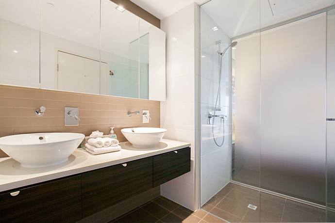 Imagen de la habitación del Hotel Darwin Waterfront Luxury Suites. Foto 6