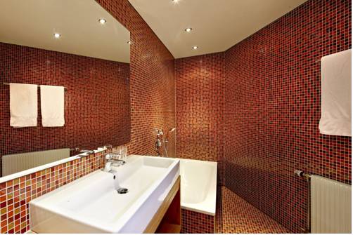 Imagen de la habitación del Hotel Das Alpenwelt Resort. Foto 9