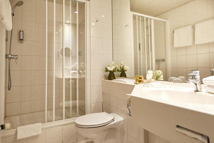 Imagen de los interiores del Hotel Das Carls. Foto 14