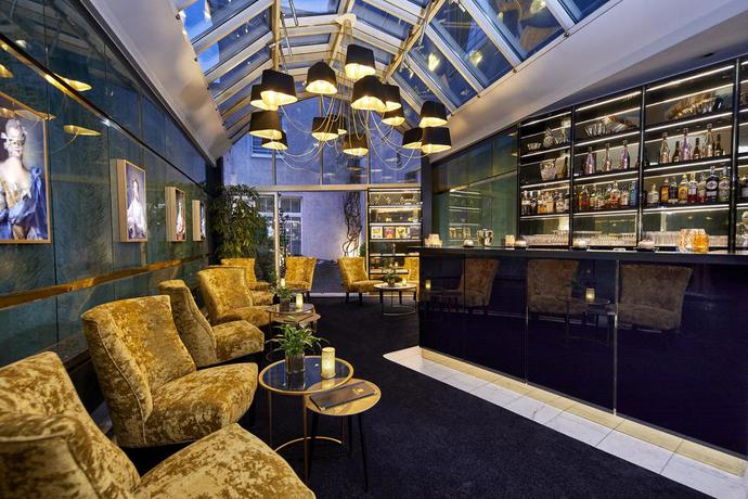 Imagen del bar/restaurante del Hotel Das Carls. Foto 5