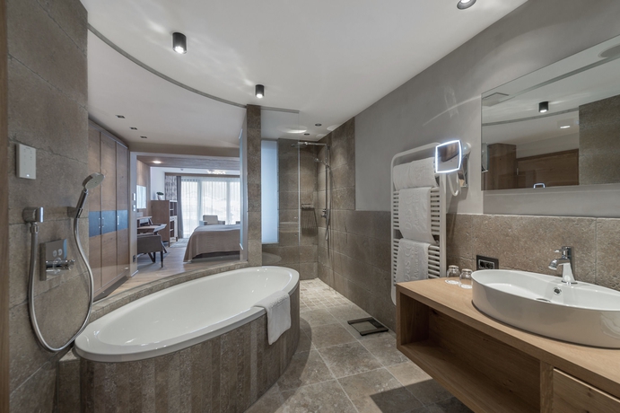 Imagen de la habitación del Hotel Das Central - Alpine. Luxury. Life, S&ouml;lden. Foto 6