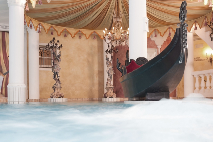 Imagen de la piscina del Hotel Das Central - Alpine. Luxury. Life, S&ouml;lden. Foto 16