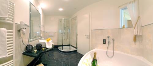 Imagen de la habitación del Hotel Das Dorner. Foto 9