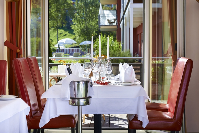 Imagen del bar/restaurante del Hotel Das Eden - Das Aktiv- and Wohlf&uuml;hlhotel In Tirol Auf 1200m H&ouml;he. Foto 6