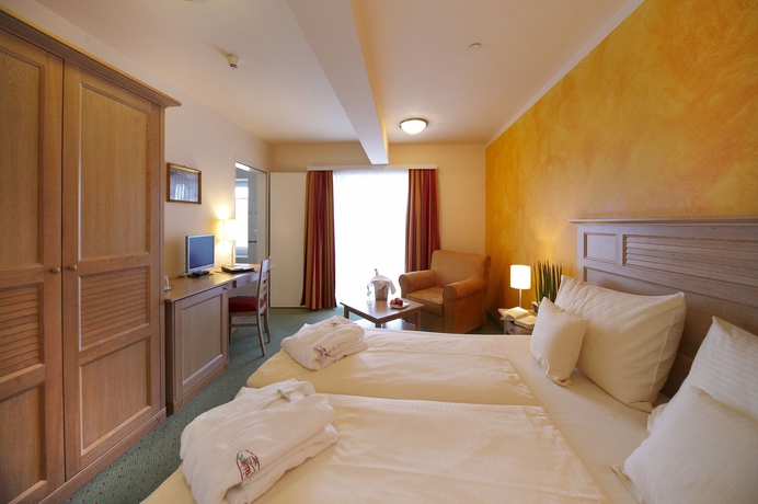 Imagen de la habitación del Hotel Das Eden - Das Aktiv- and Wohlf&uuml;hlhotel In Tirol Auf 1200m H&ouml;he. Foto 11