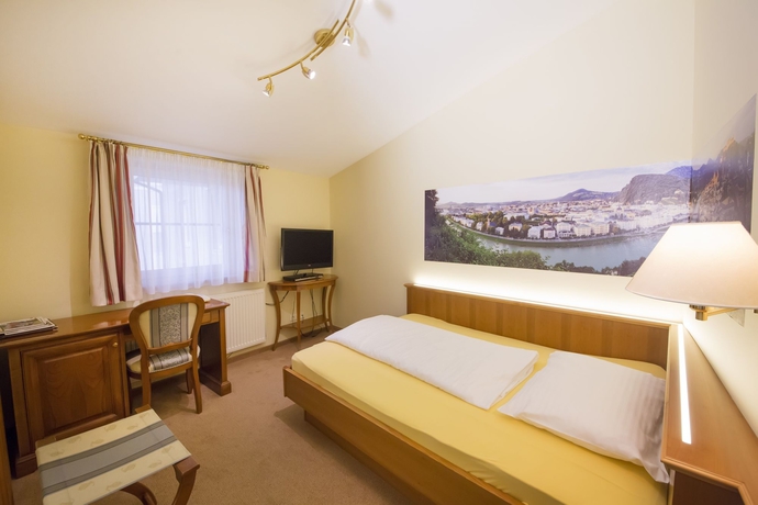 Imagen de la habitación del Hotel Das Gr&uuml;ne Zur Post - 100 % Bio. Foto 9