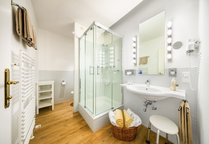 Imagen de la habitación del Hotel Das Gutenbrunn Thermen and Sporthotel. Foto 7