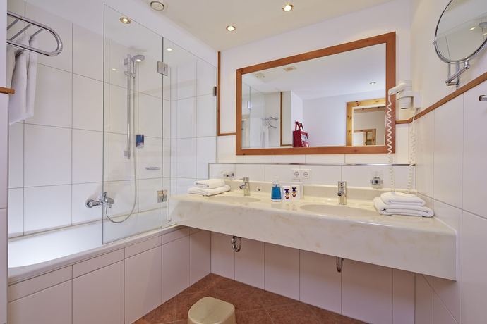 Imagen de la habitación del Hotel Das Hopfgarten Familotel. Foto 6