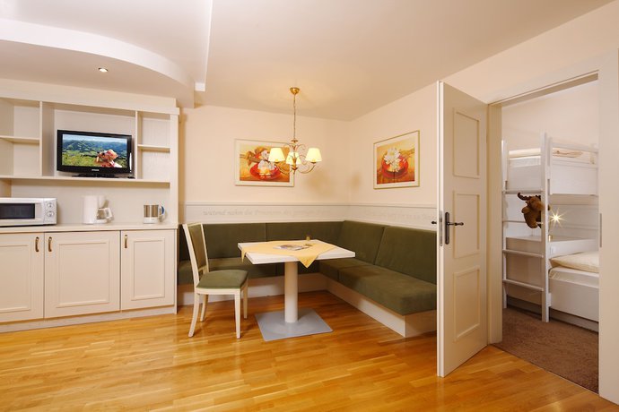 Imagen de la habitación del Hotel Das Hopfgarten Familotel. Foto 12