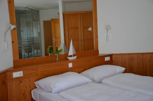 Imagen de la habitación del Hotel Das Stadthaus. Foto 10