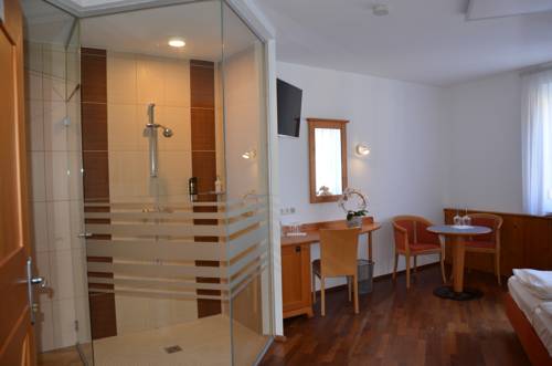 Imagen de la habitación del Hotel Das Stadthaus. Foto 13