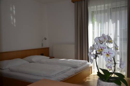 Imagen de la habitación del Hotel Das Stadthaus. Foto 15