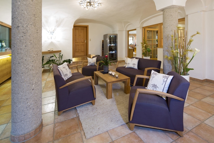 Imagen de los interiores del Hotel Das Stoaberg. Foto 17