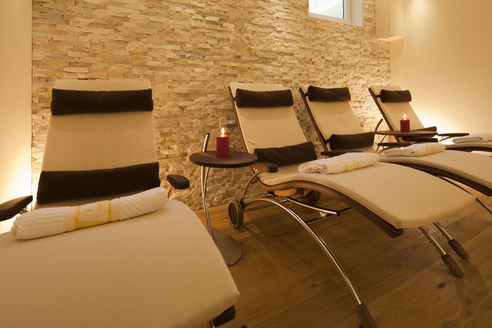 Imagen de la piscina del Hotel Das Stoaberg. Foto 18