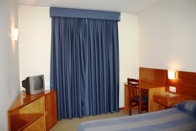 Imagen de la habitación del Hotel Das Taipas. Foto 3