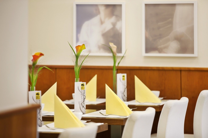 Imagen del bar/restaurante del Hotel Das Tigra. Foto 7