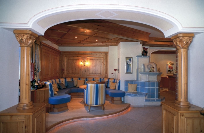 Imagen de los interiores del Hotel Das Urbisgut. Foto 16