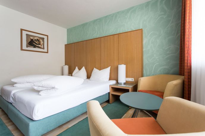 Imagen de la habitación del Hotel Das Zentrum. Foto 2