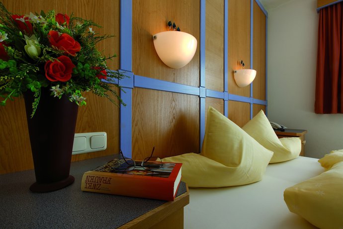 Imagen de la habitación del Hotel Das Zentrum. Foto 3