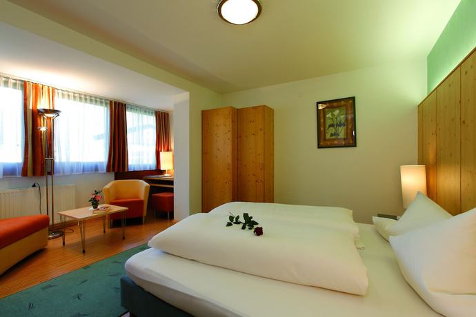 Imagen de la habitación del Hotel Das Zentrum. Foto 4